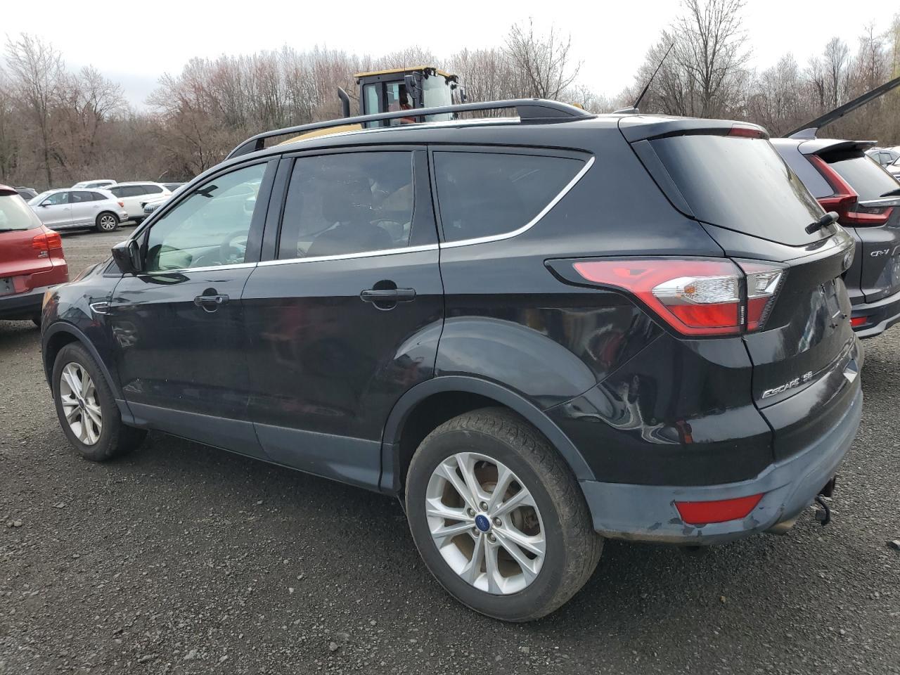 2017 FORD ESCAPE SE - Фото 2