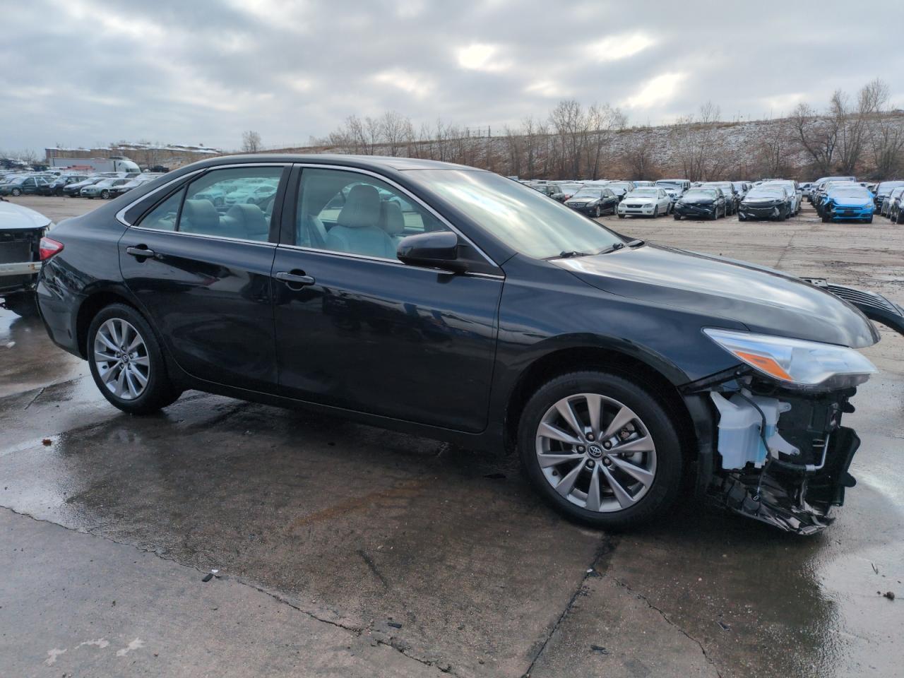 2016 TOYOTA CAMRY LE - Фото 4