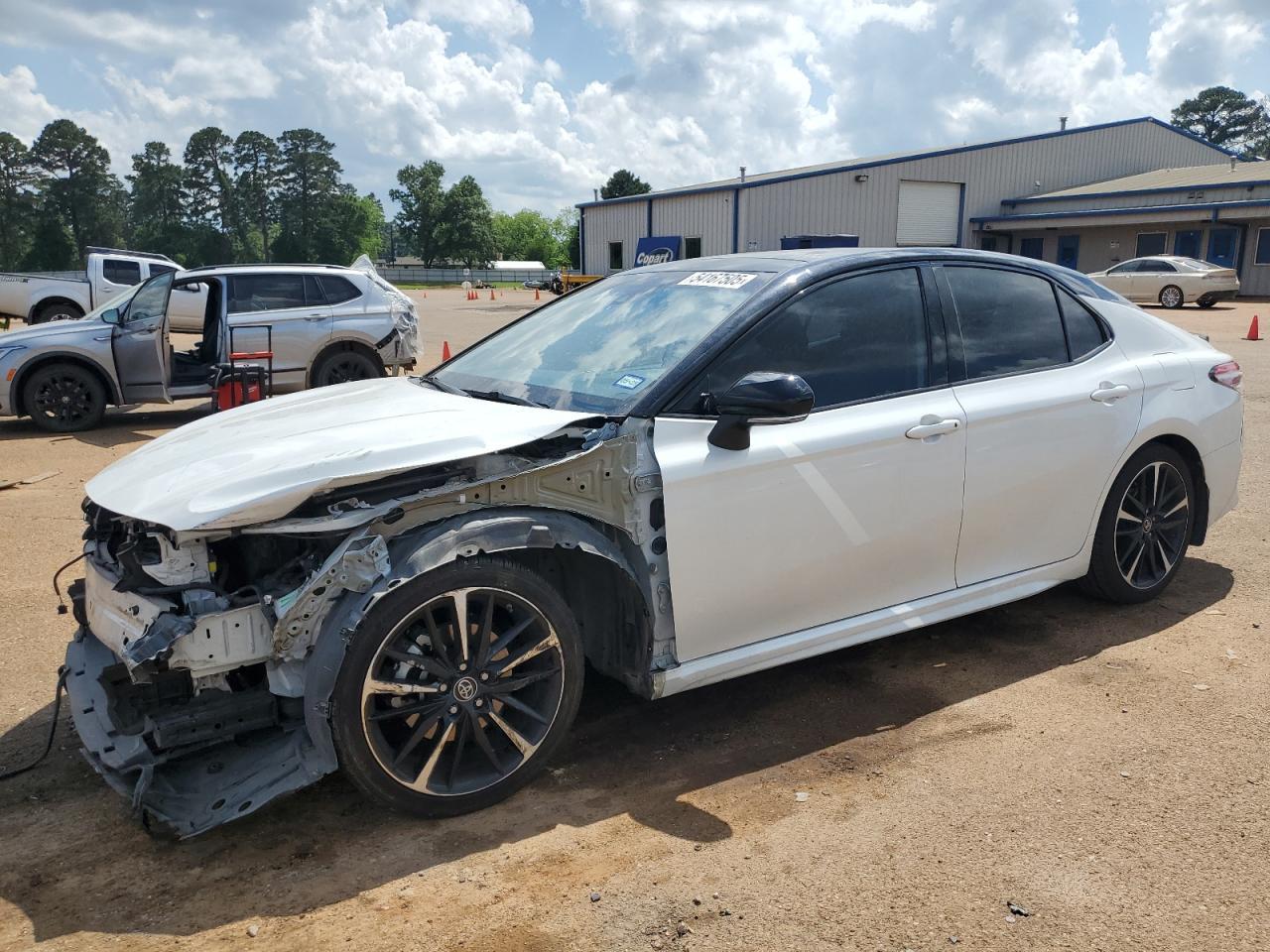 2019 TOYOTA CAMRY XSE
