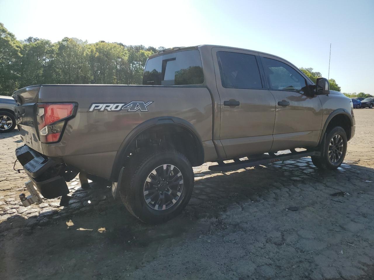 2021 NISSAN TITAN SV - Image 3