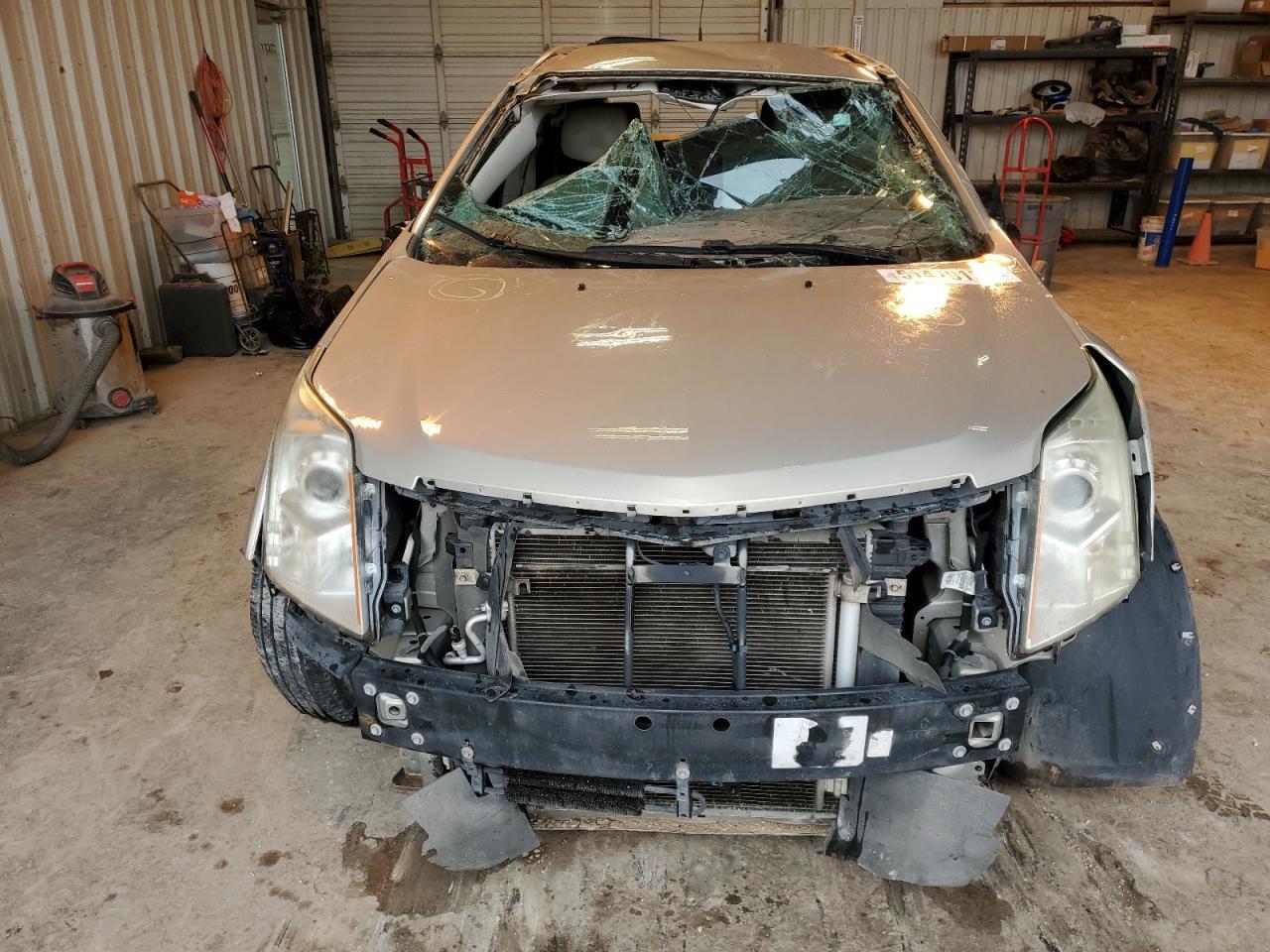 2011 CADILLAC SRX LUXURY - Image 5
