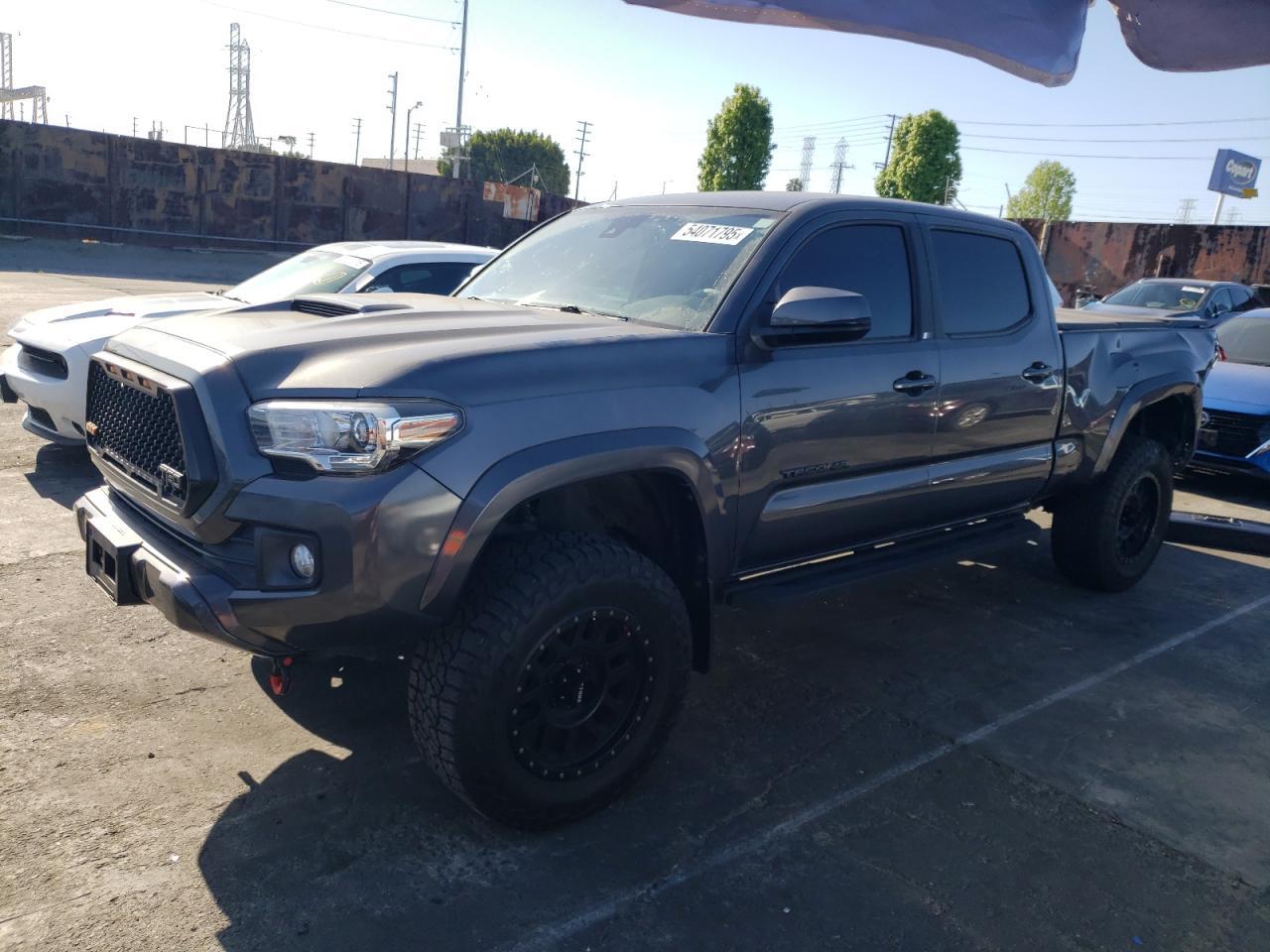 2019 TOYOTA TACOMA DOU