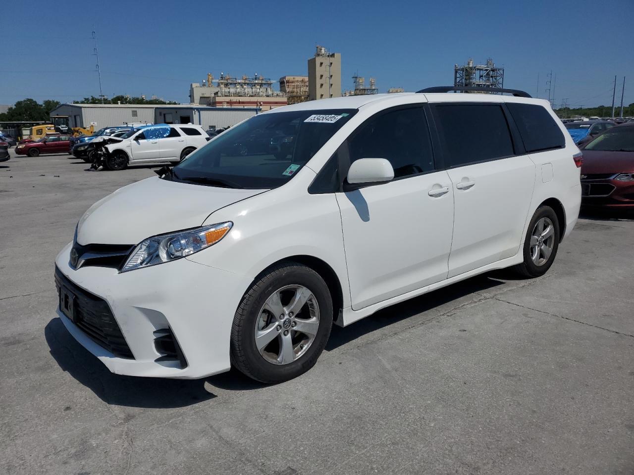 2019 TOYOTA SIENNA LE