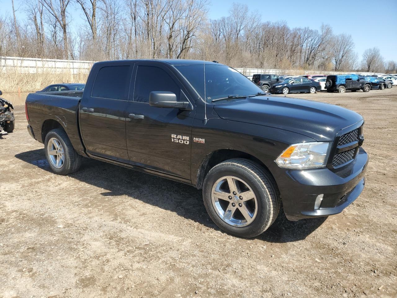 2017 RAM 1500 ST - Фото 4