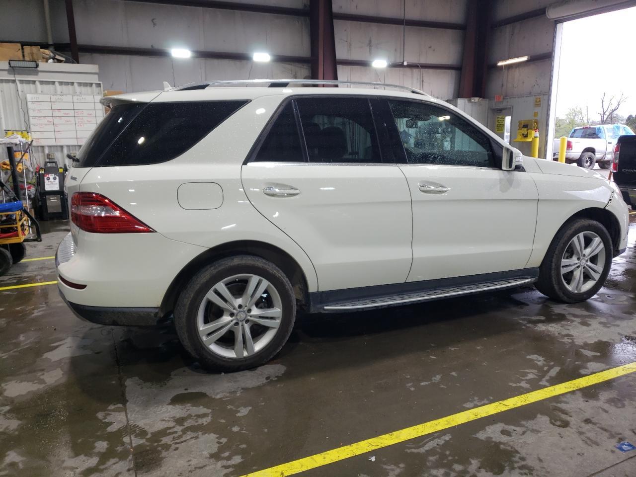 2013 MERCEDES-BENZ ML 350 4MA - Фото 3