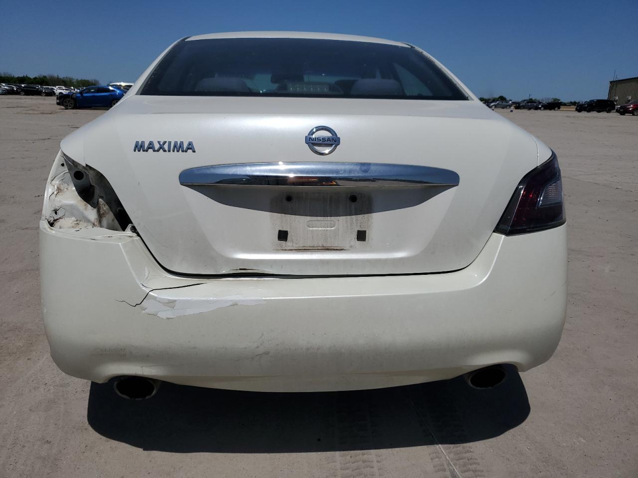 2014 NISSAN MAXIMA S - Фото 6