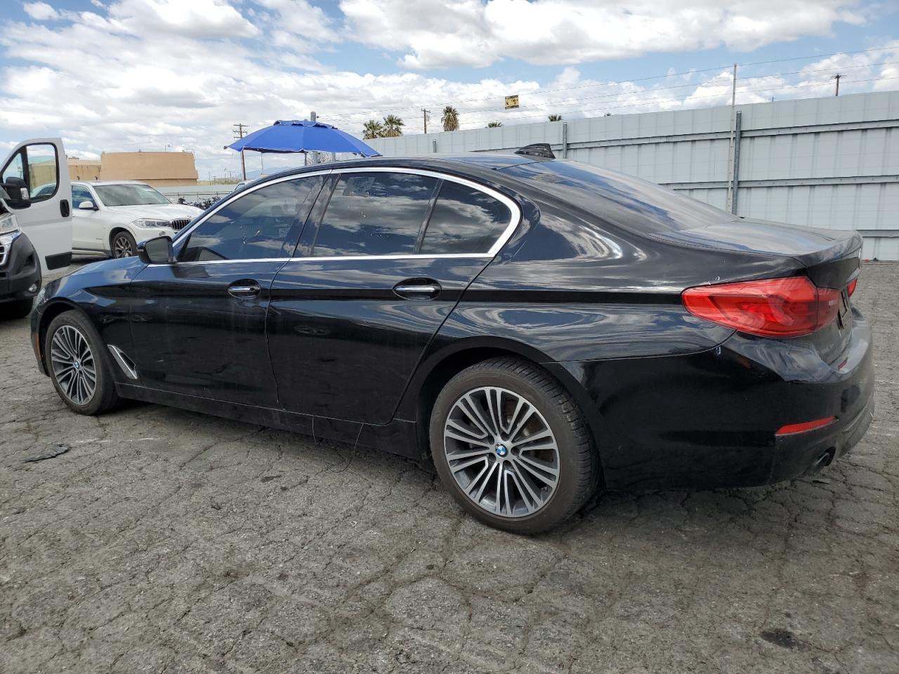 2018 BMW 530 I - Image 2