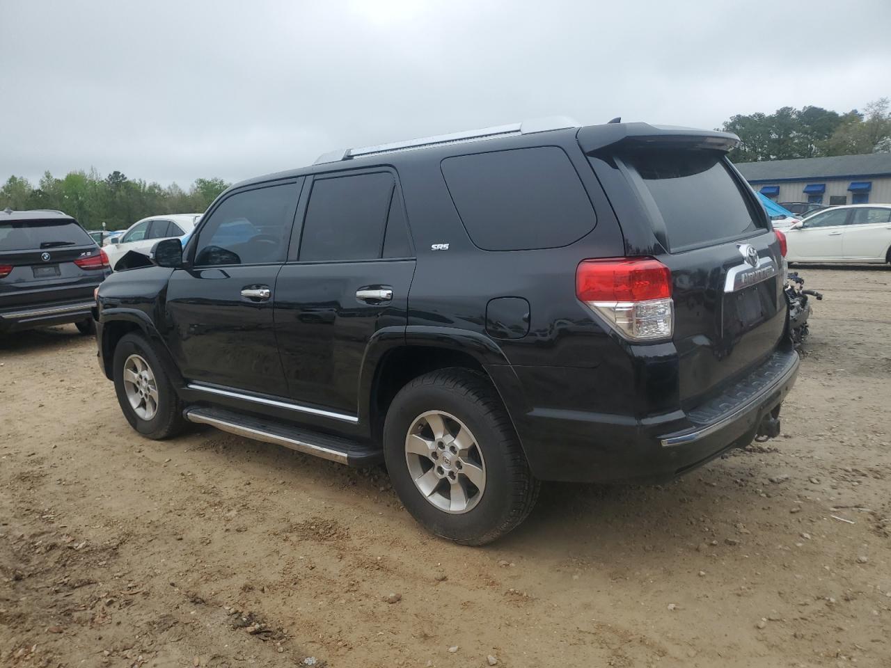 2011 TOYOTA 4RUNNER SR - Image 2