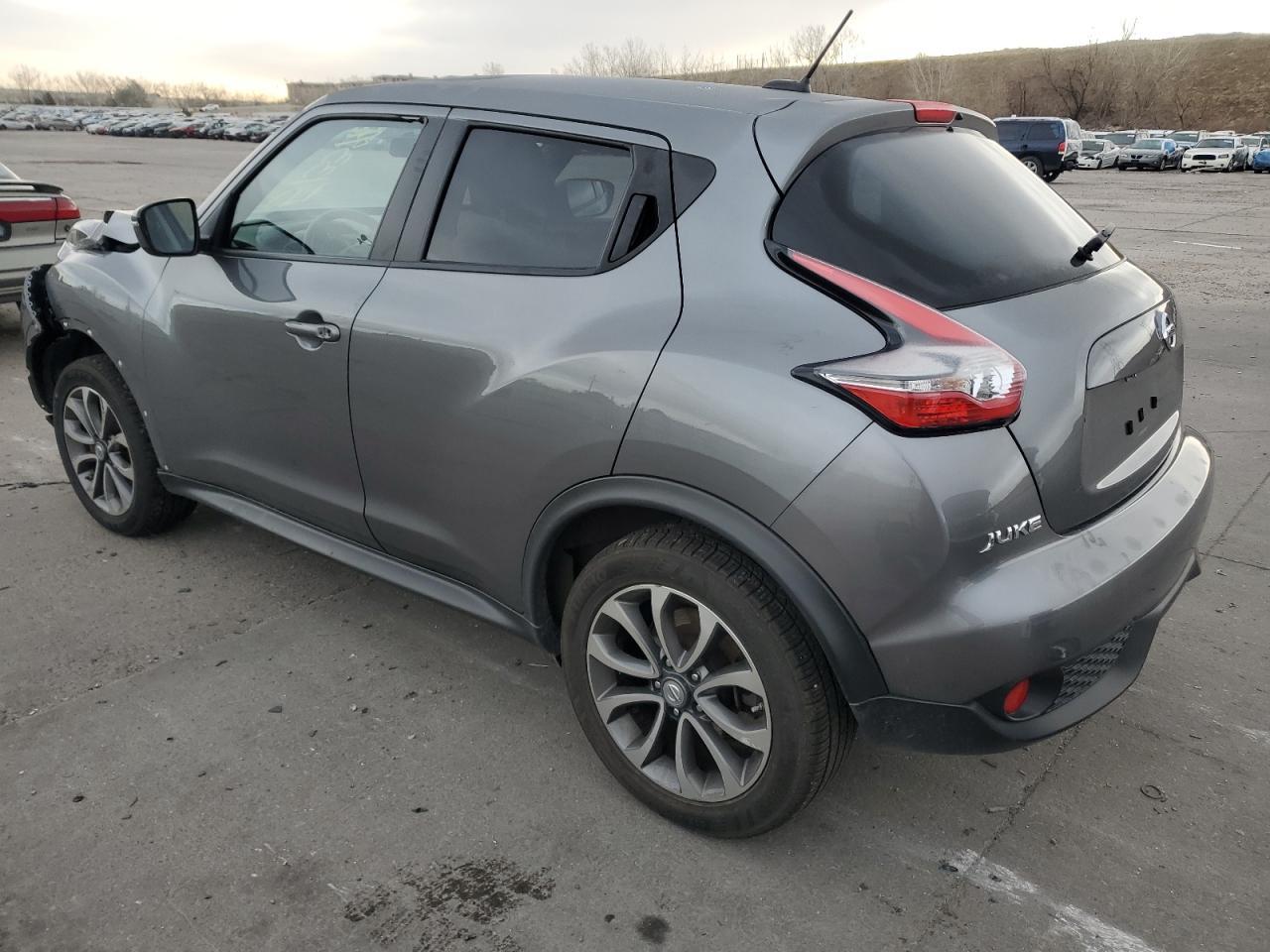 2017 NISSAN JUKE S - Фото 2