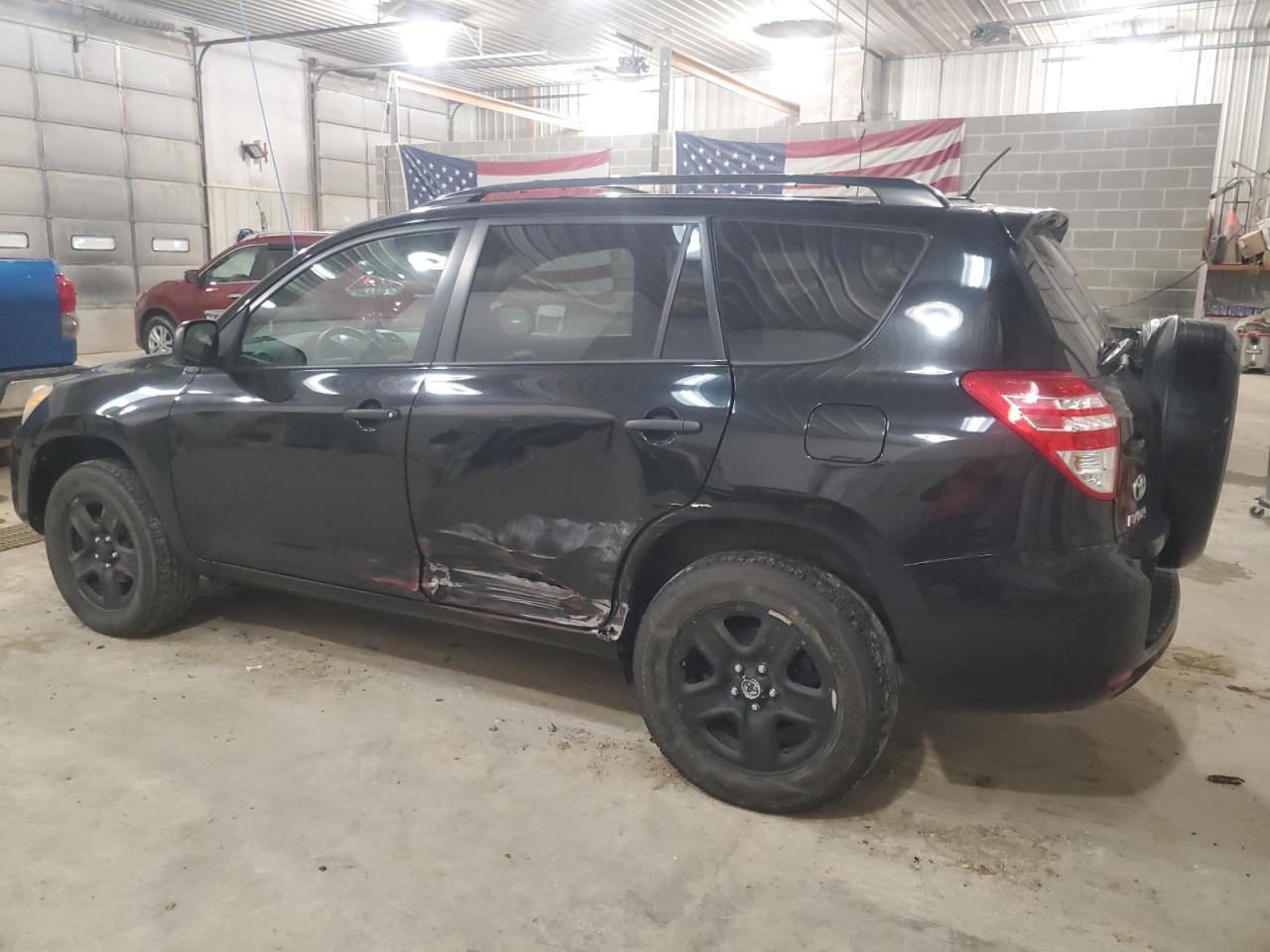 2011 TOYOTA RAV4 - Image 2