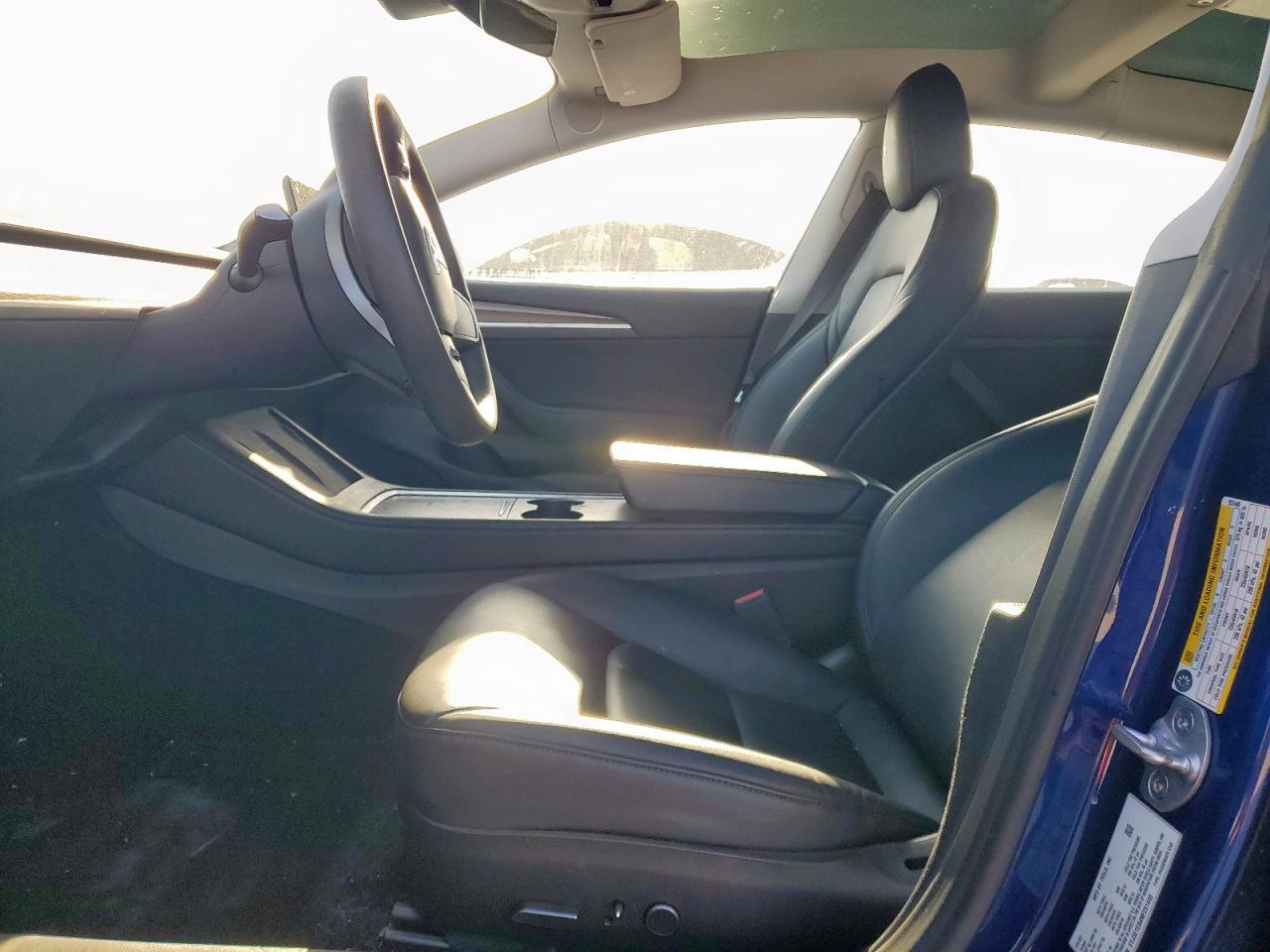 2022 TESLA MODEL 3 - Image 7