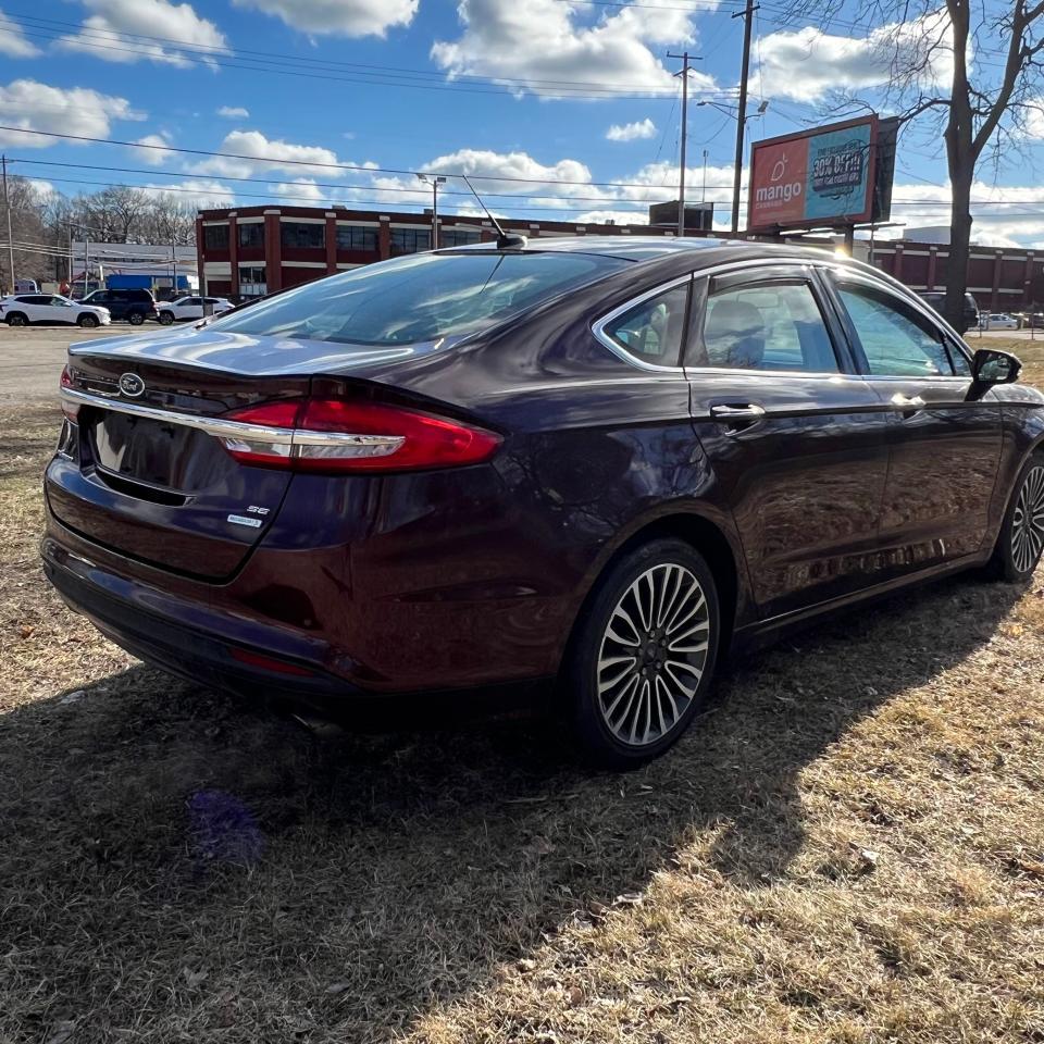 2017 FORD FUSION SE - Image 4