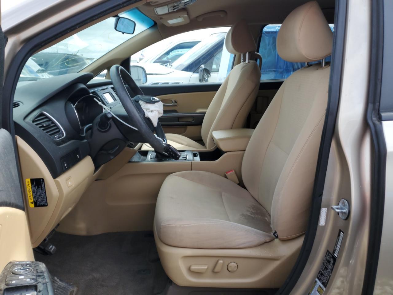 2016 KIA SEDONA LX - Фото 7