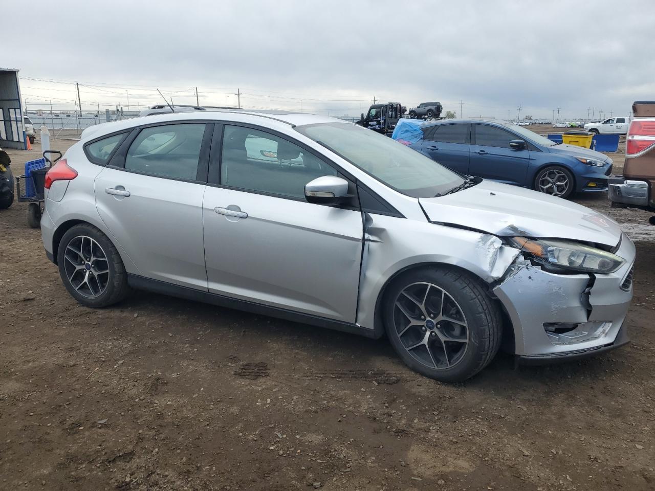2017 FORD FOCUS SEL - Фото 4