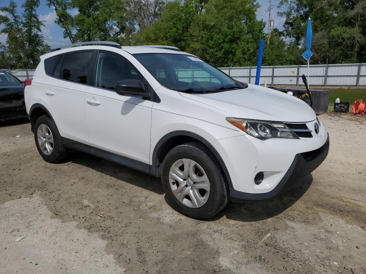 2014 TOYOTA RAV4 LE - Image 4