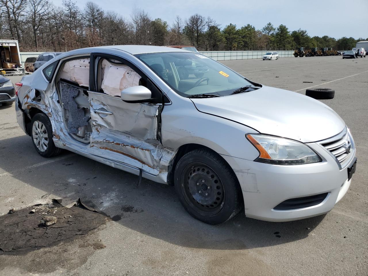 2013 NISSAN SENTRA S - Фото 4