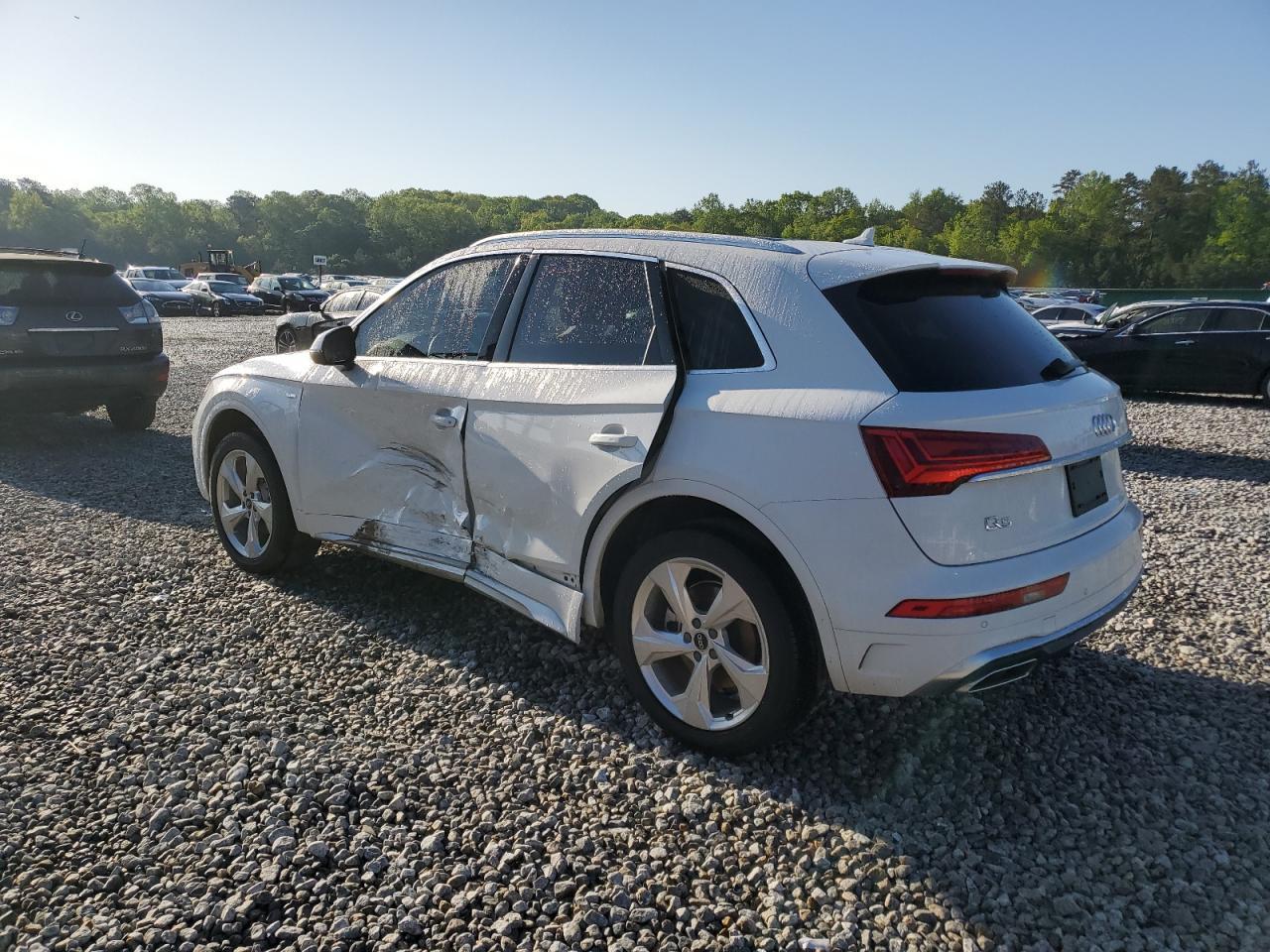 2024 AUDI Q5 PREMIUM - Image 2