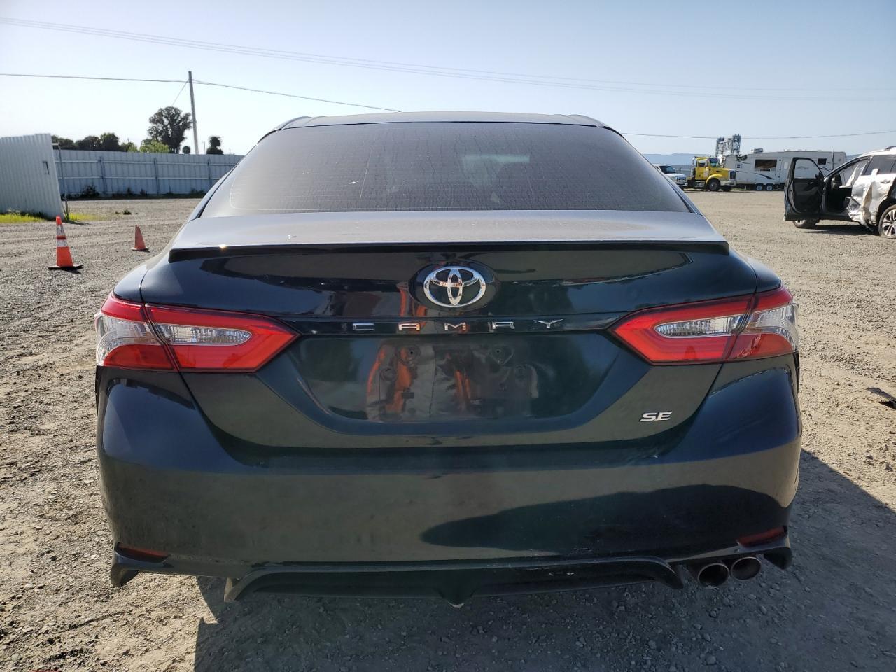 2018 TOYOTA CAMRY L - Image 6