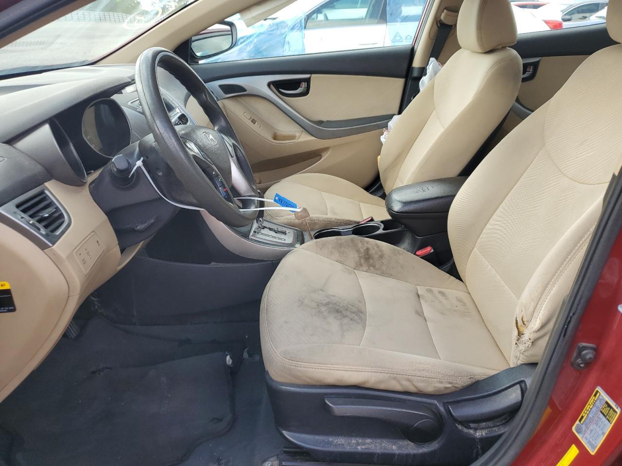 2013 HYUNDAI ELANTRA GL - Image 7