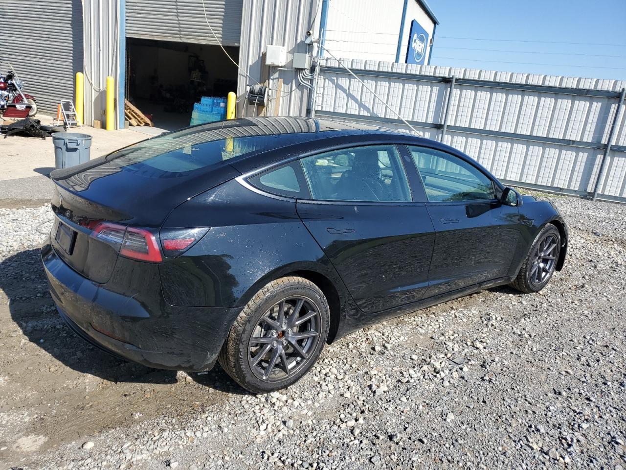 2022 TESLA MODEL 3 - Image 3