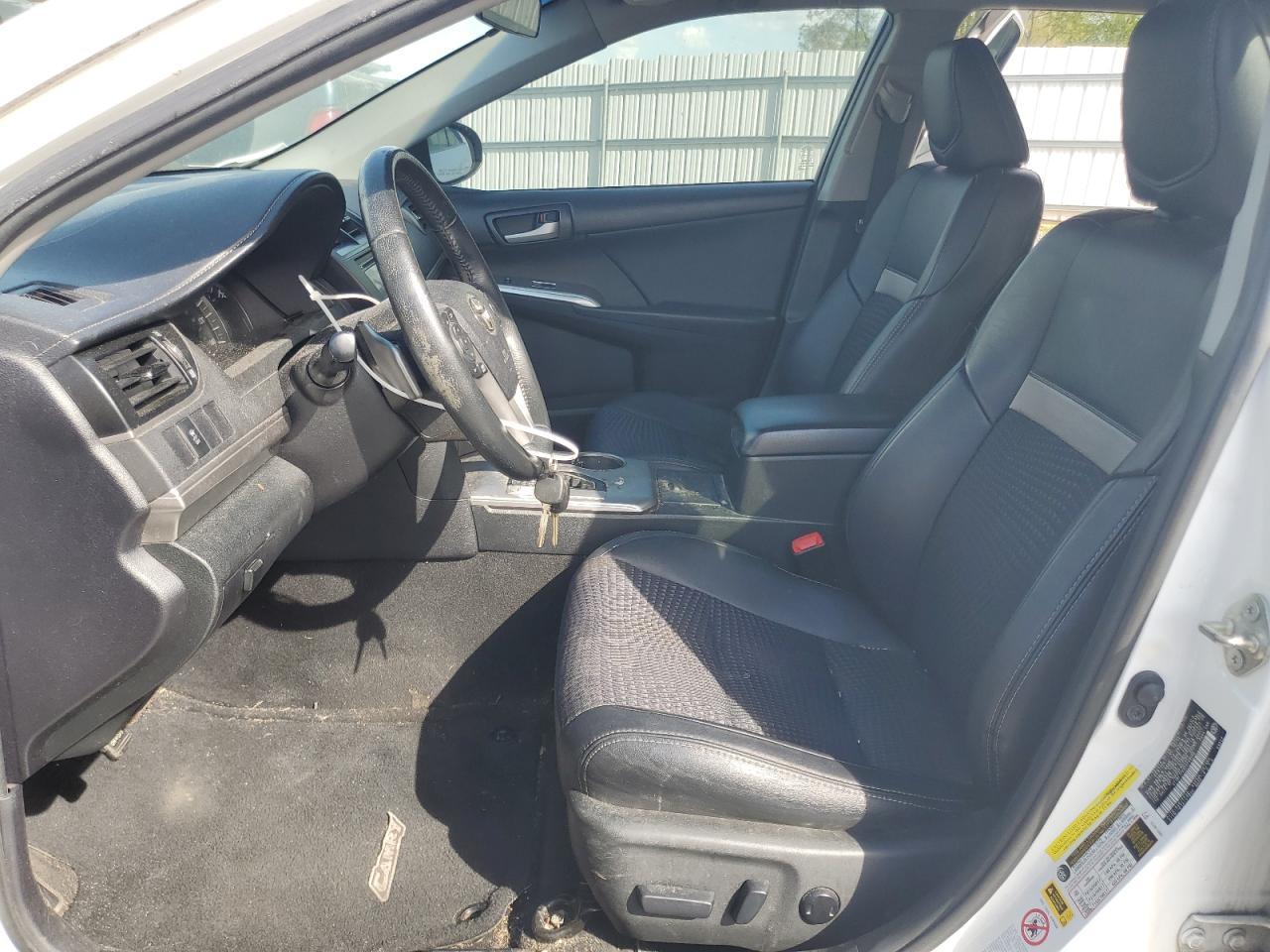 2014 TOYOTA CAMRY L - Фото 7