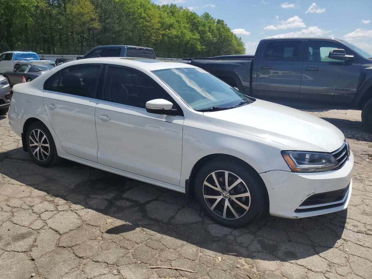 2017 VOLKSWAGEN JETTA SE - Фото 4