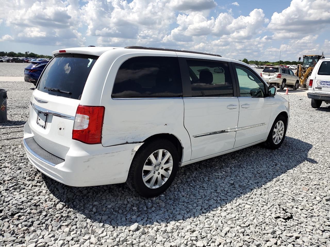 2014 CHRYSLER TOWN & COU - Фото 3