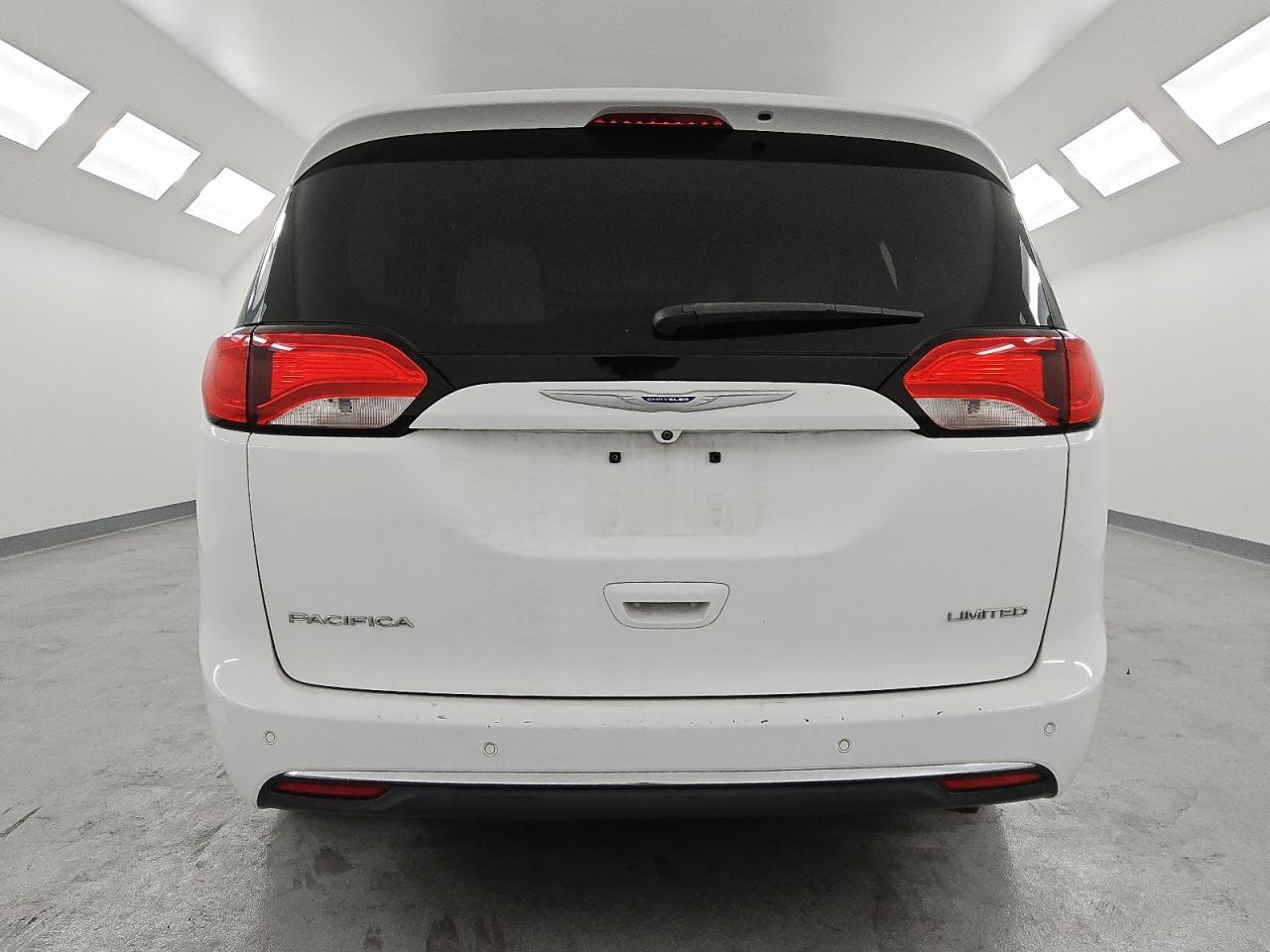 2020 CHRYSLER PACIFICA L - Image 6