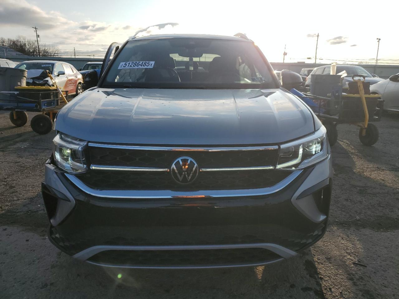 2023 VOLKSWAGEN TAOS SEL - Фото 5