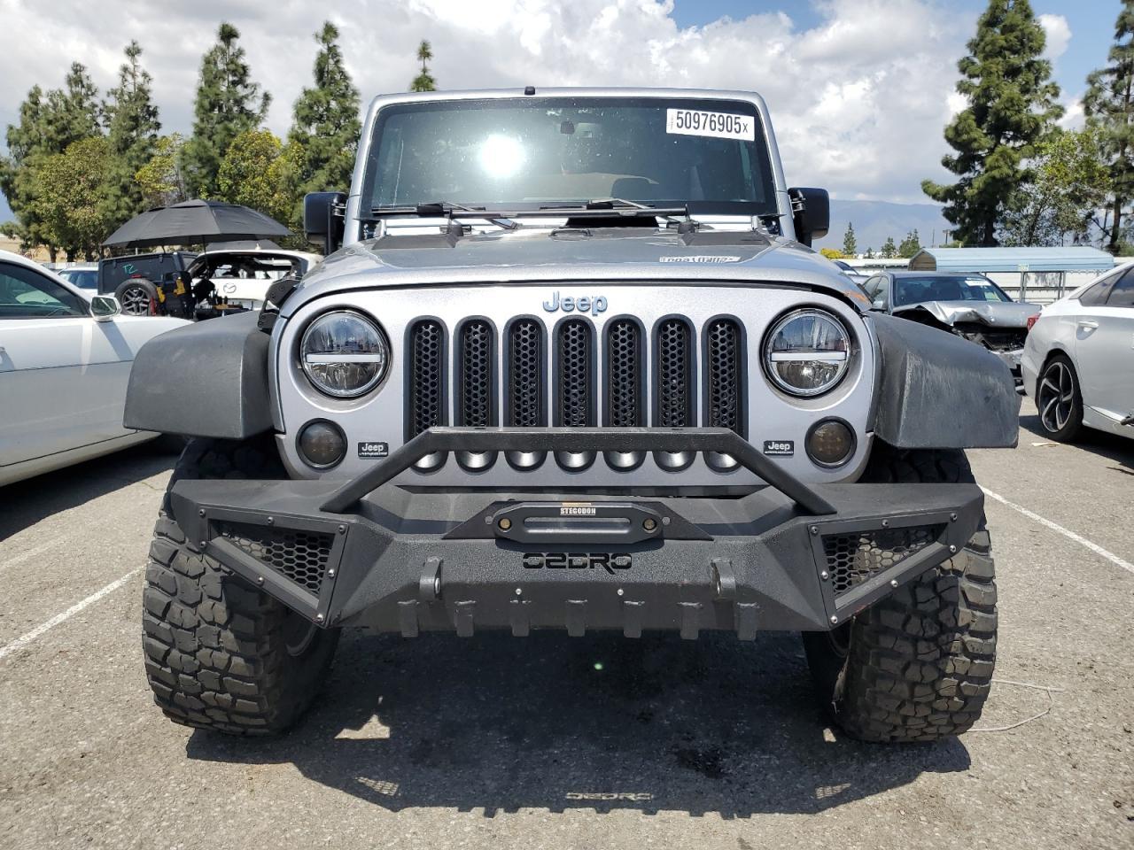 2015 JEEP WRANGLER U - Фото 5