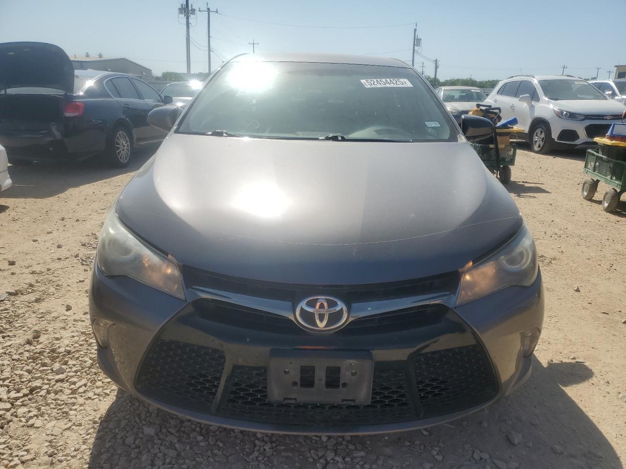 2015 TOYOTA CAMRY LE - Image 5