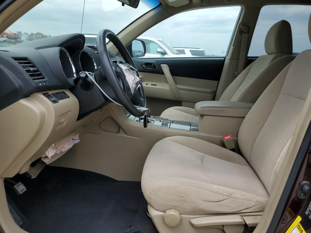 2011 TOYOTA HIGHLANDER - Фото 7