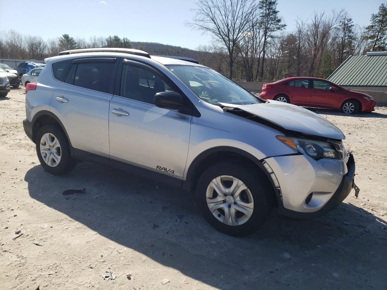 2015 TOYOTA RAV4 LE - Фото 4