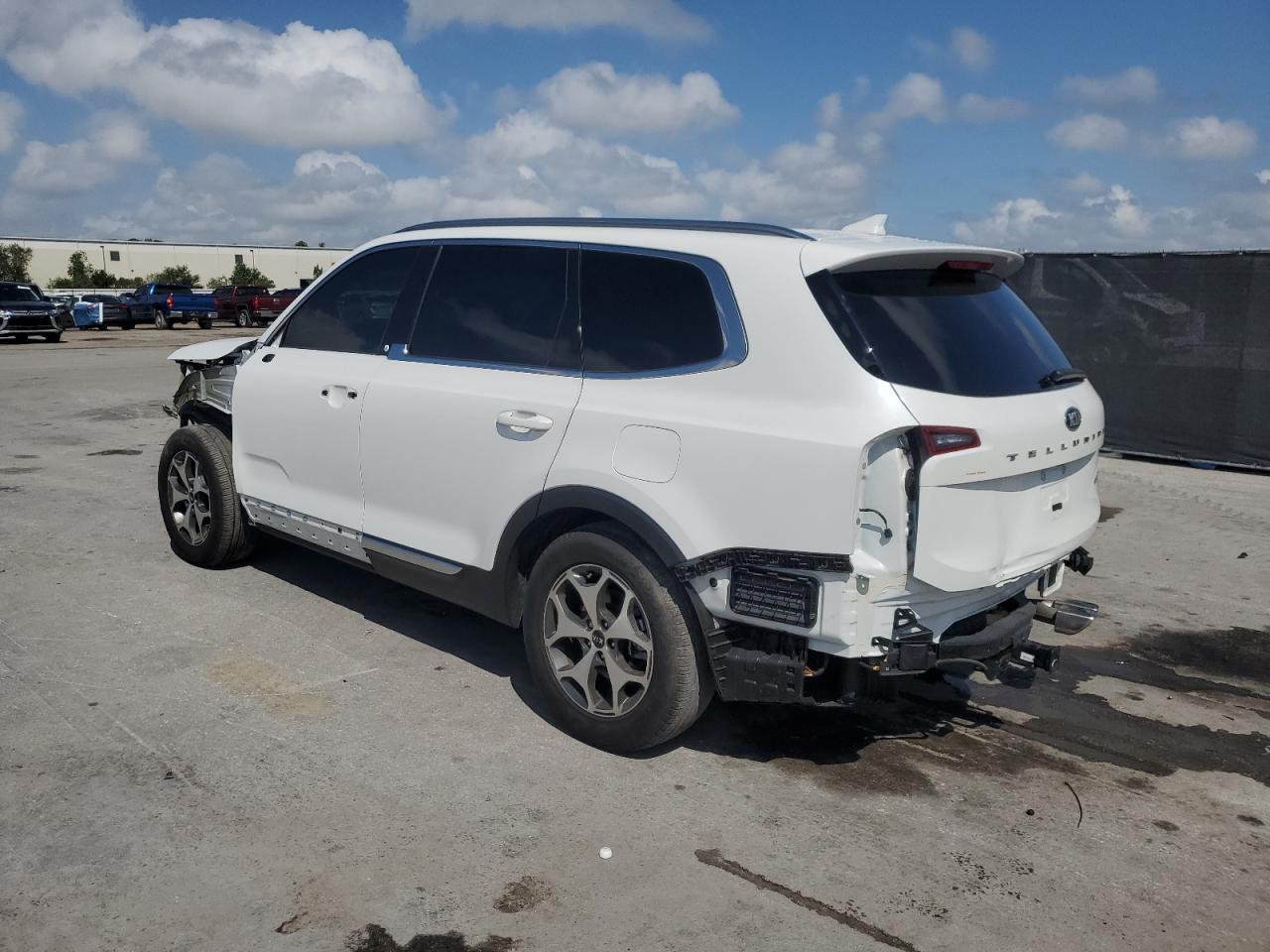 2020 KIA TELLURIDE - Фото 2