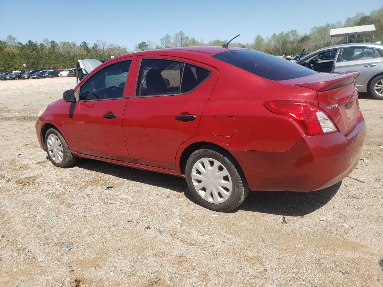 2014 NISSAN VERSA S - Фото 2