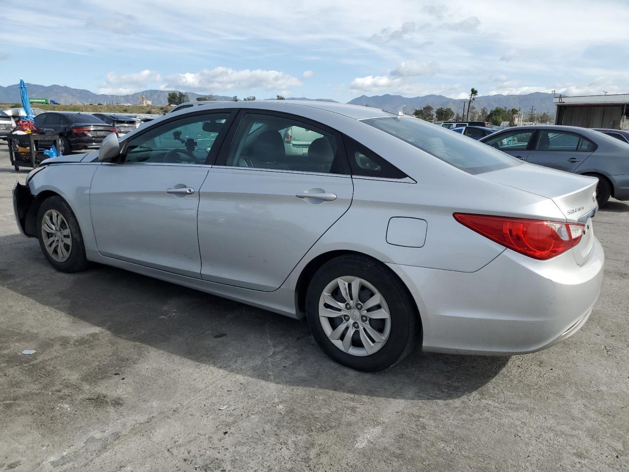2011 HYUNDAI SONATA GLS - Фото 2
