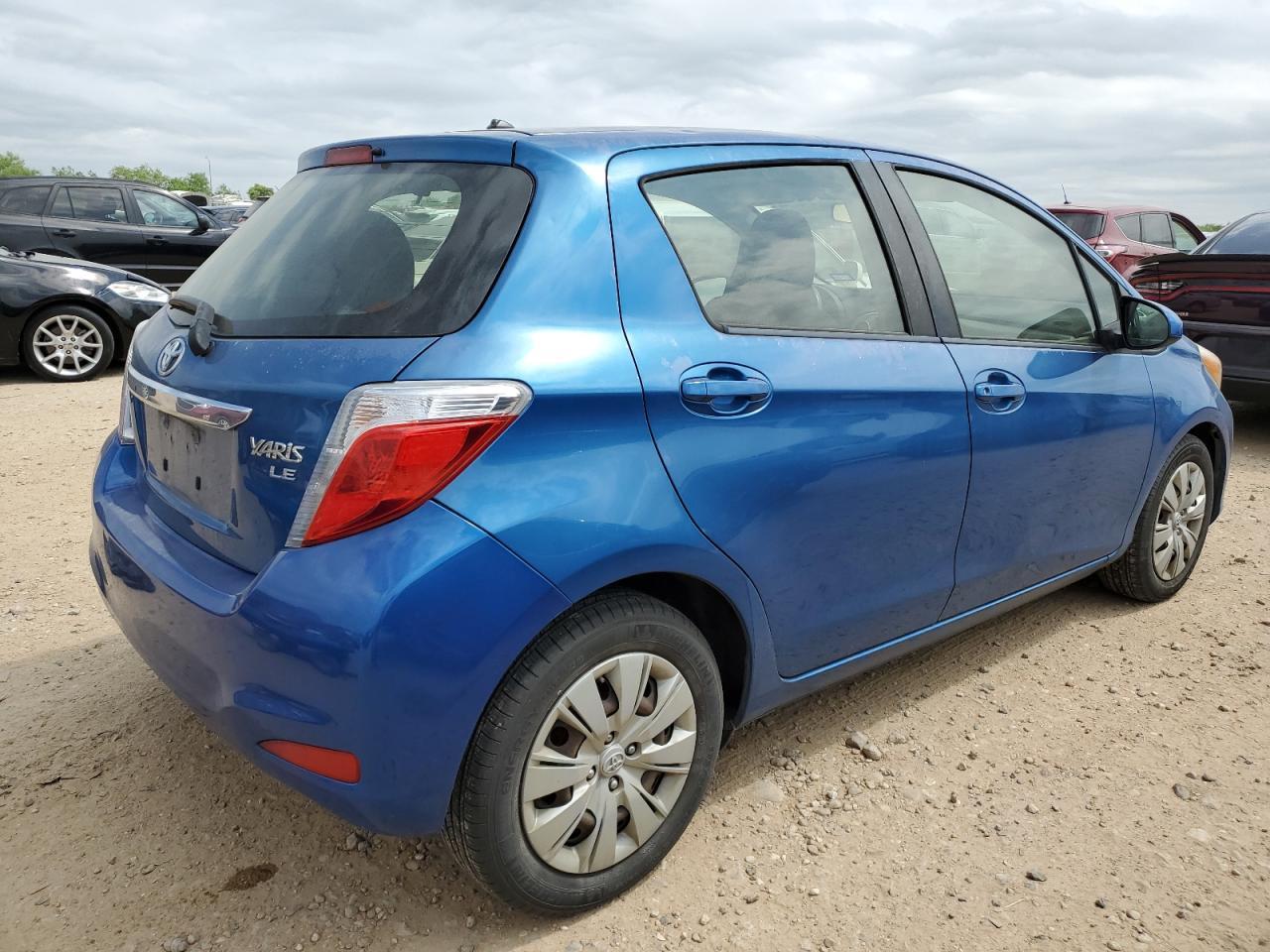 2013 TOYOTA YARIS - Фото 3