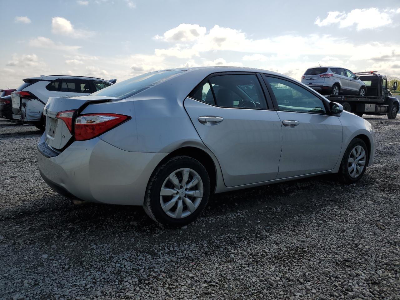 2015 TOYOTA COROLLA L - Image 3