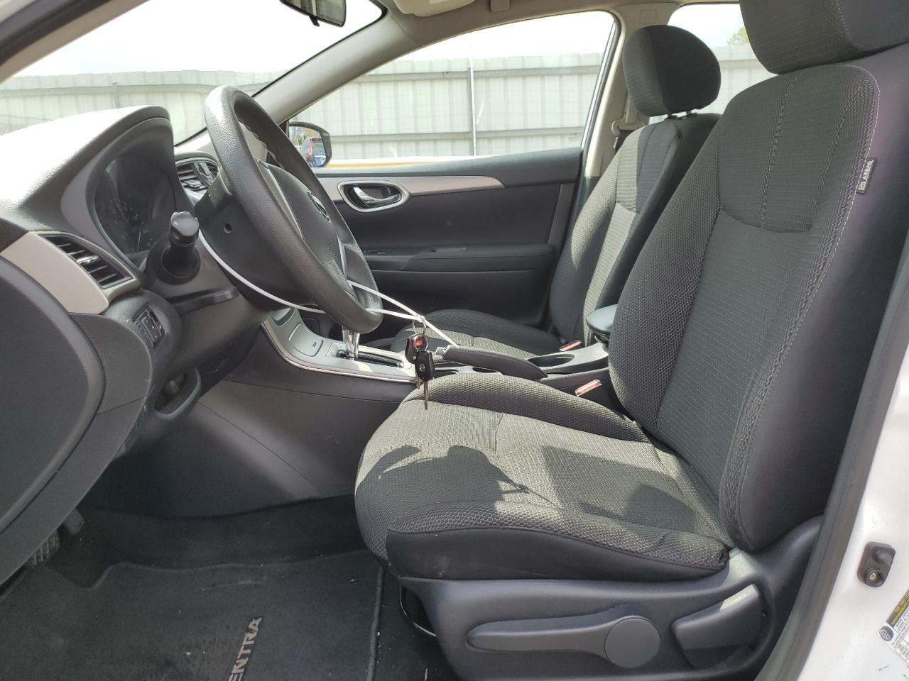 2013 NISSAN SENTRA S - Фото 7