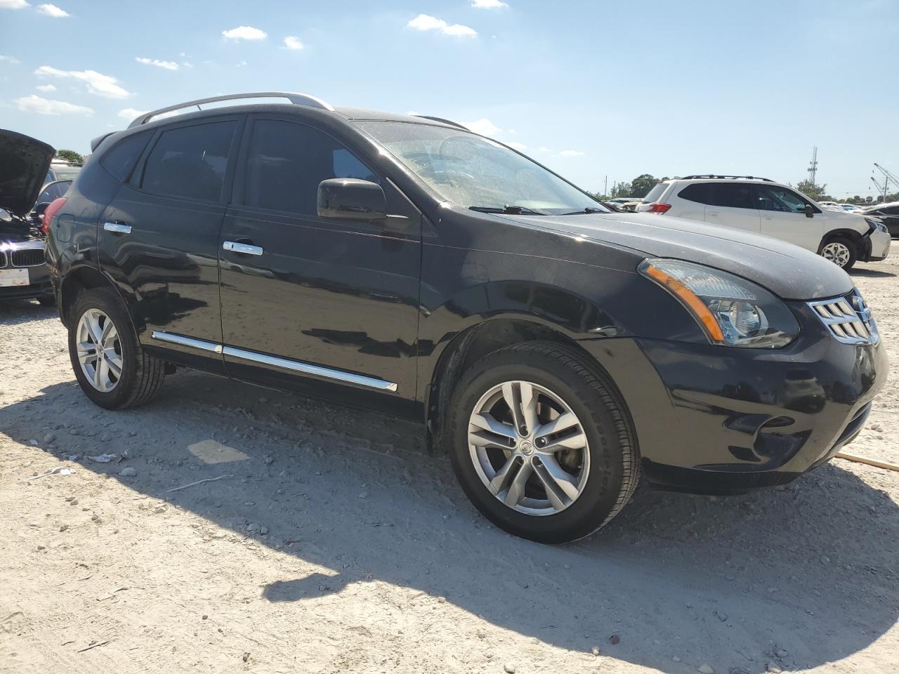 2013 NISSAN ROGUE S - Фото 4
