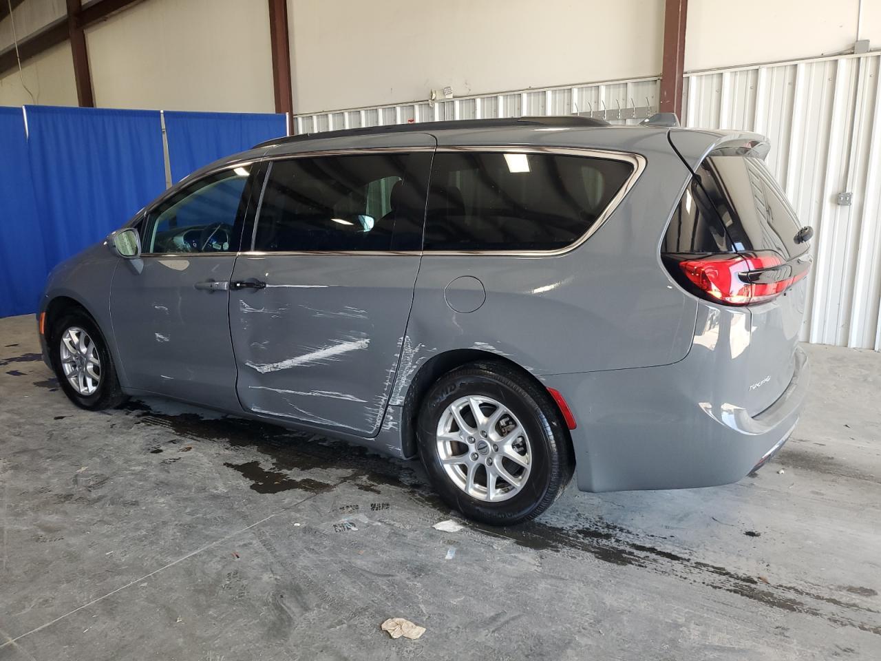 2022 CHRYSLER PACIFICA T - Image 2