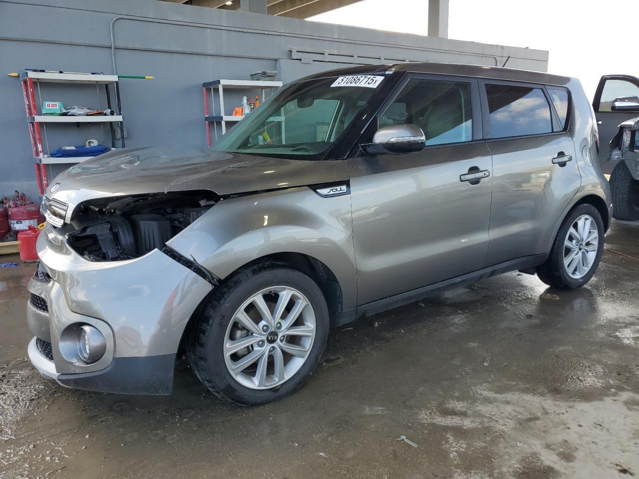 2019 KIA SOUL +