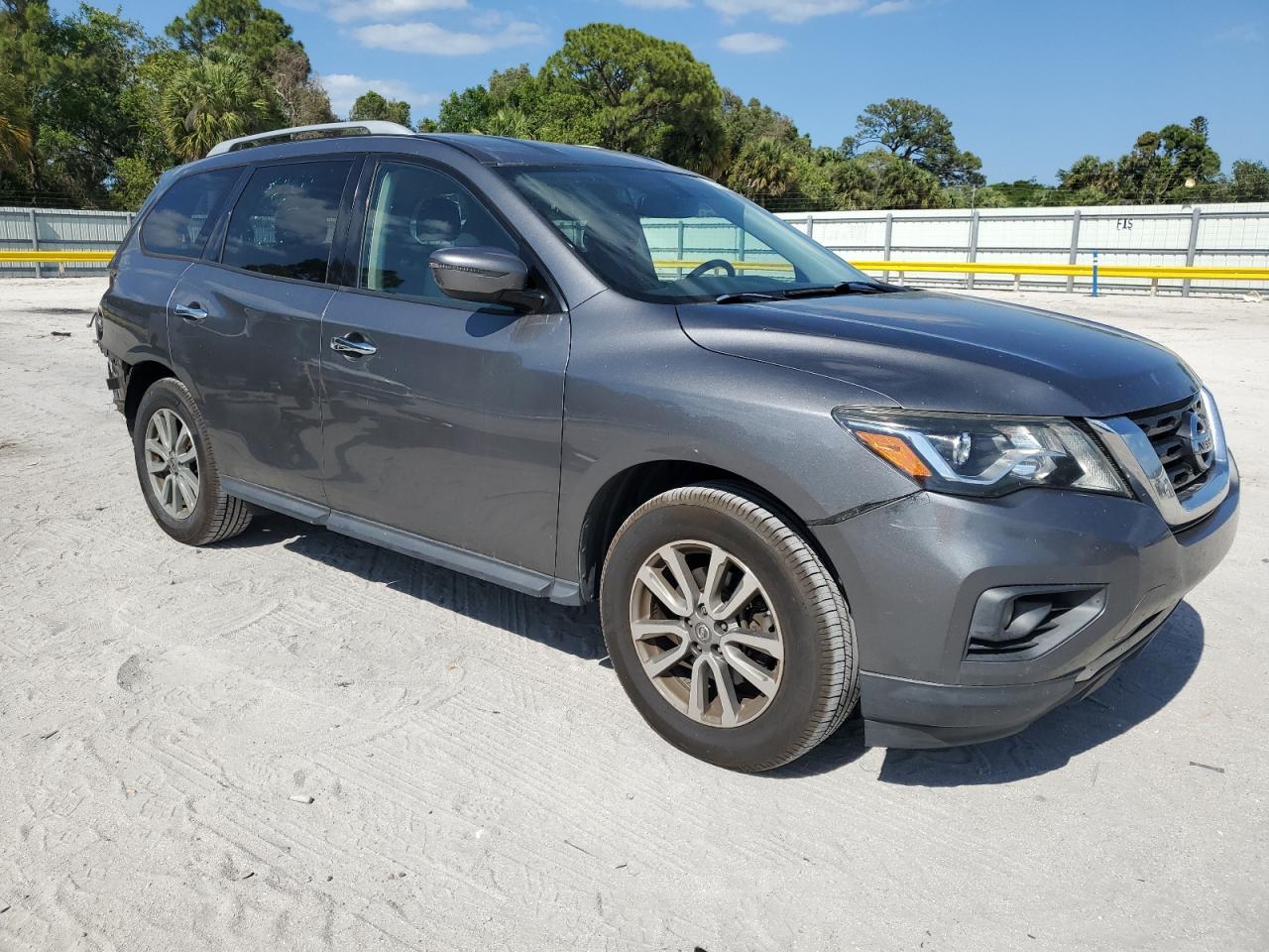 2018 NISSAN PATHFINDER - Image 4