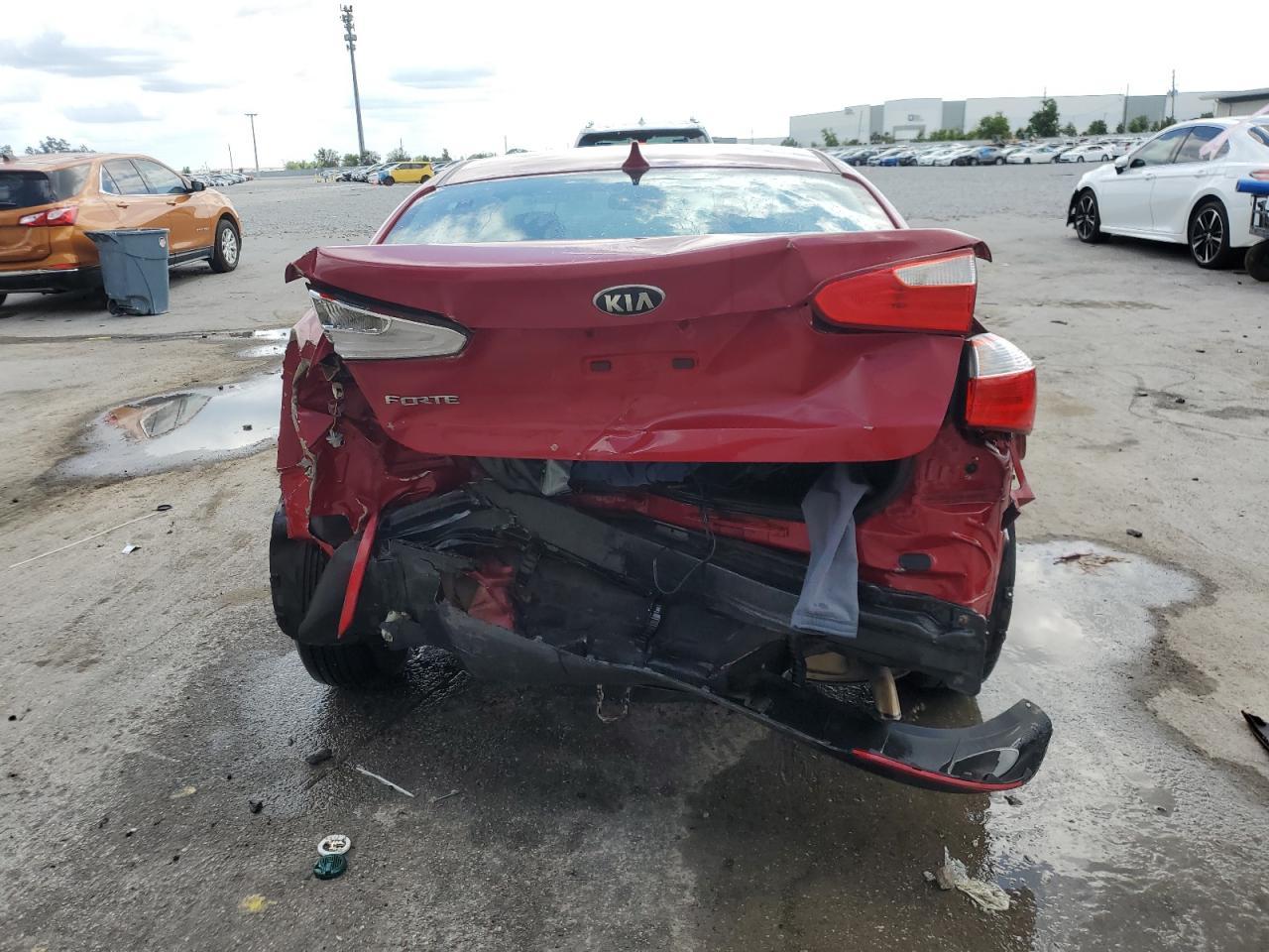 2015 KIA FORTE LX - Фото 6