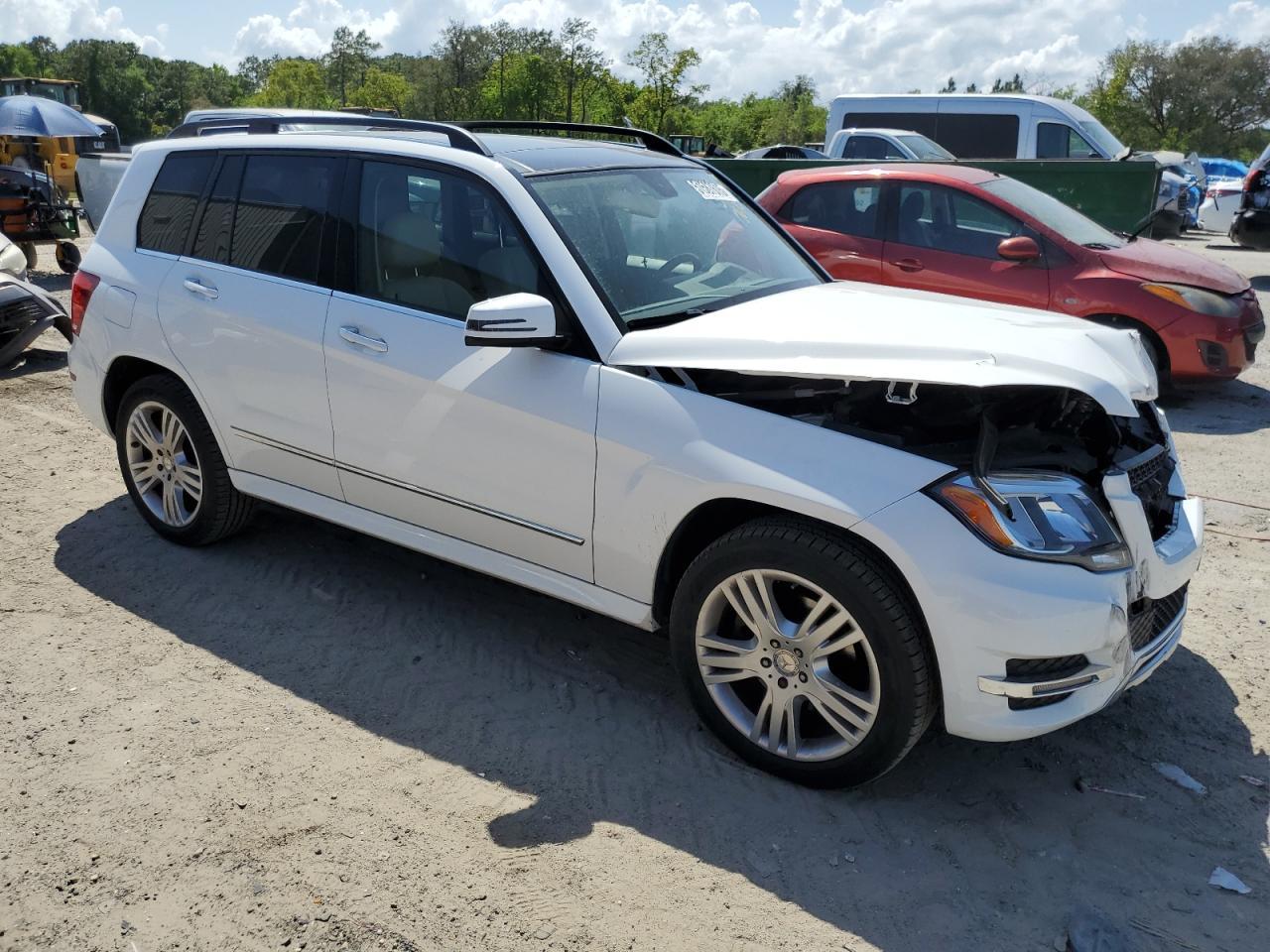 2014 MERCEDES-BENZ GLK 350 - Image 4