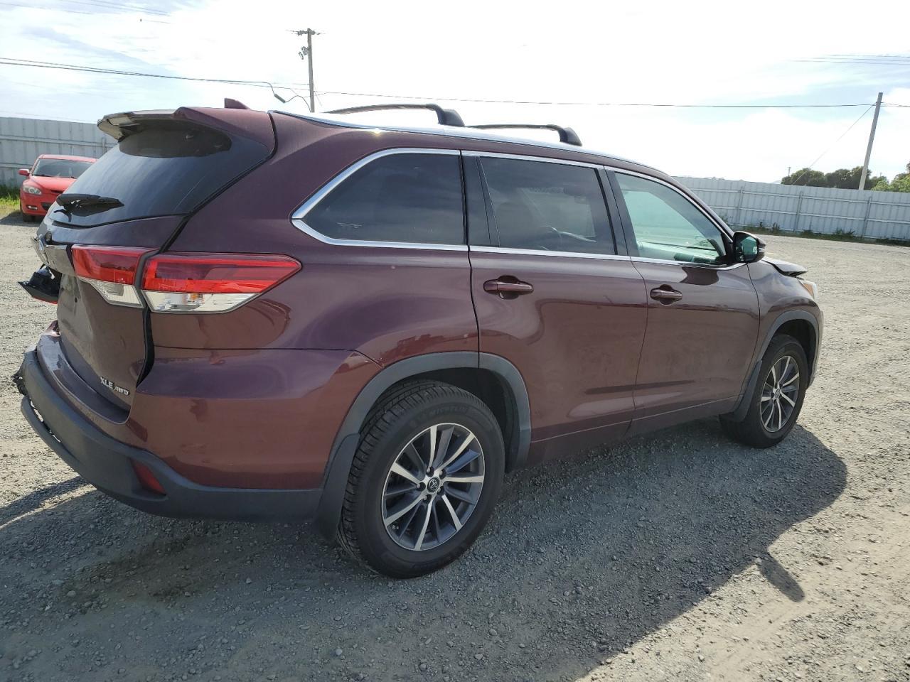 2018 TOYOTA HIGHLANDER - Image 3