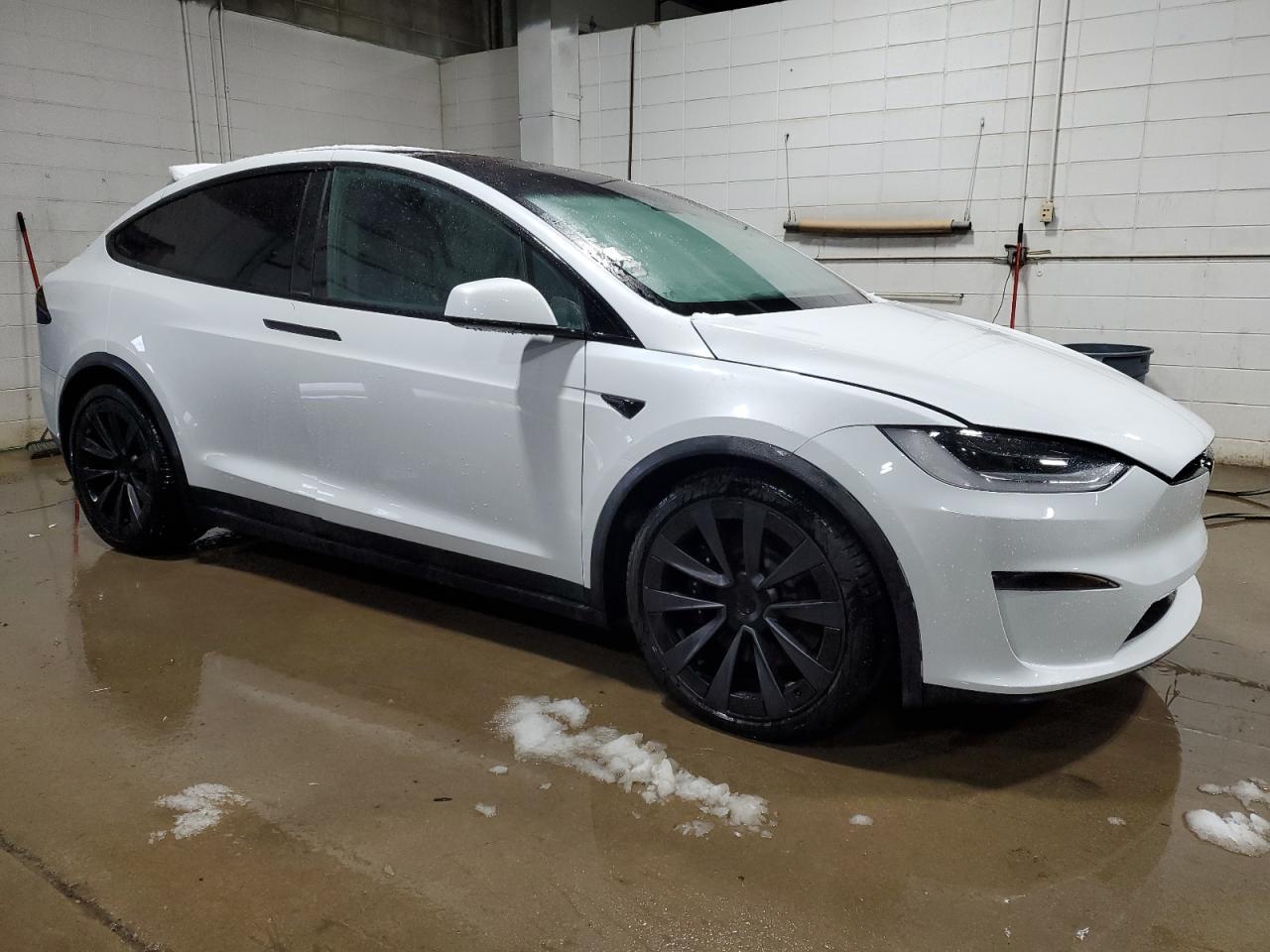 2023 TESLA MODEL X - Image 4