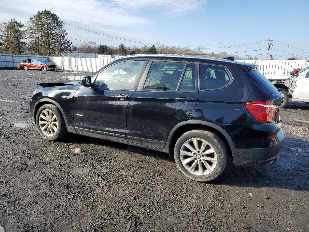 2014 BMW X3 XDRIVE2 - Image 2