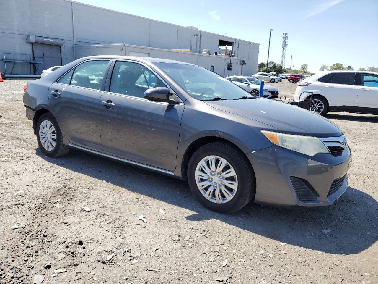 2012 TOYOTA CAMRY BASE - Фото 4