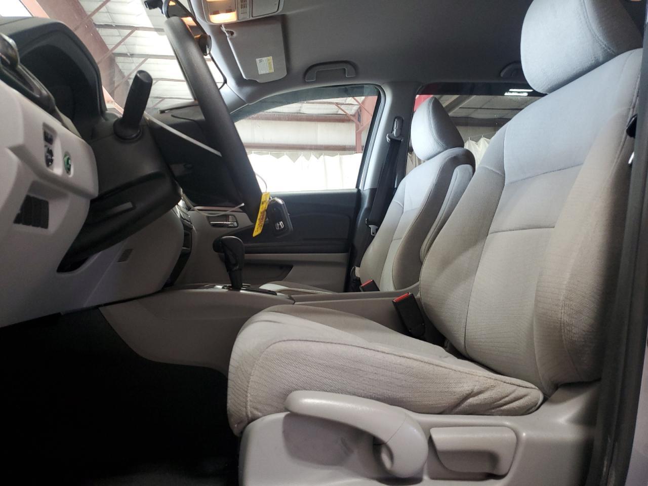 2017 HONDA PILOT LX - Image 7